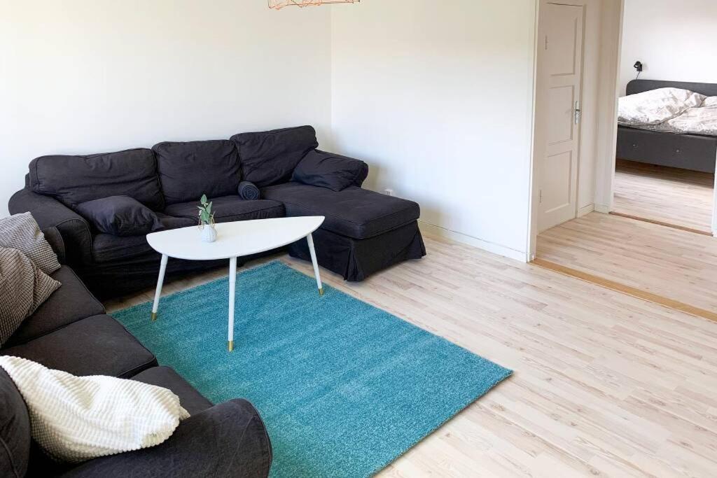 Apartment Toppmodern Familjelaegenhet Naera Slott Och Langviksbadet *