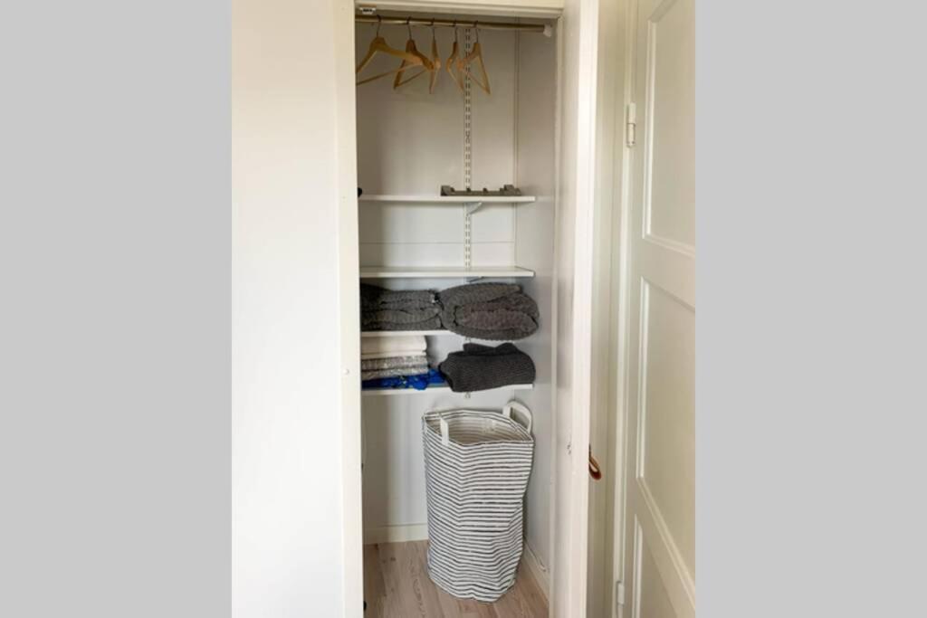 Apartment Toppmodern Familjelaegenhet Naera Slott Och Langviksbadet *